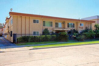 More details for 11860 Chandler Blvd, Valley Village, CA - Residential for Sale