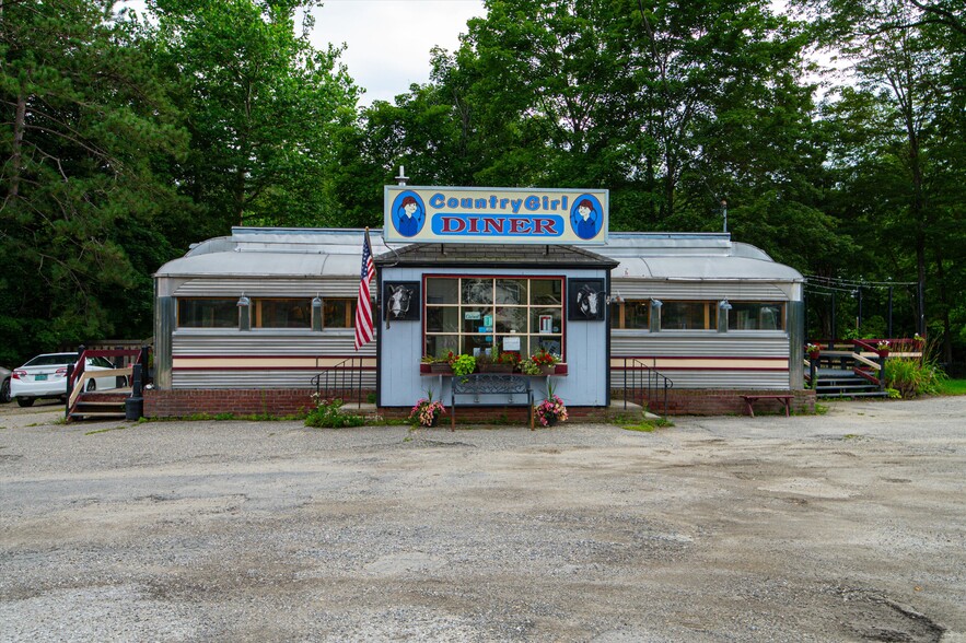 46 Vermont Route 103 S -1, Chester, VT for sale - Primary Photo - Image 1 of 1