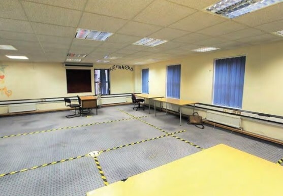 Vernon Rd, Scarborough to rent Interior Photo- Image 1 of 2