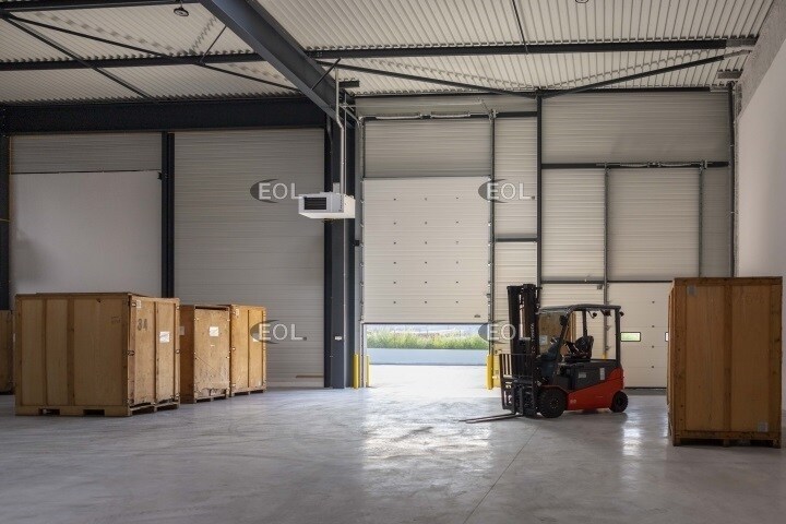 Light Industrial in Ézanville for sale - Interior Photo - Image 3 of 7