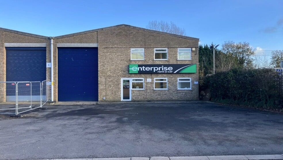 Hall Rd, Norwich to rent - Building Photo - Image 3 of 6