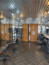 34-42 Manse Rd, Newmains to rent Interior Photo- Image 2 of 4