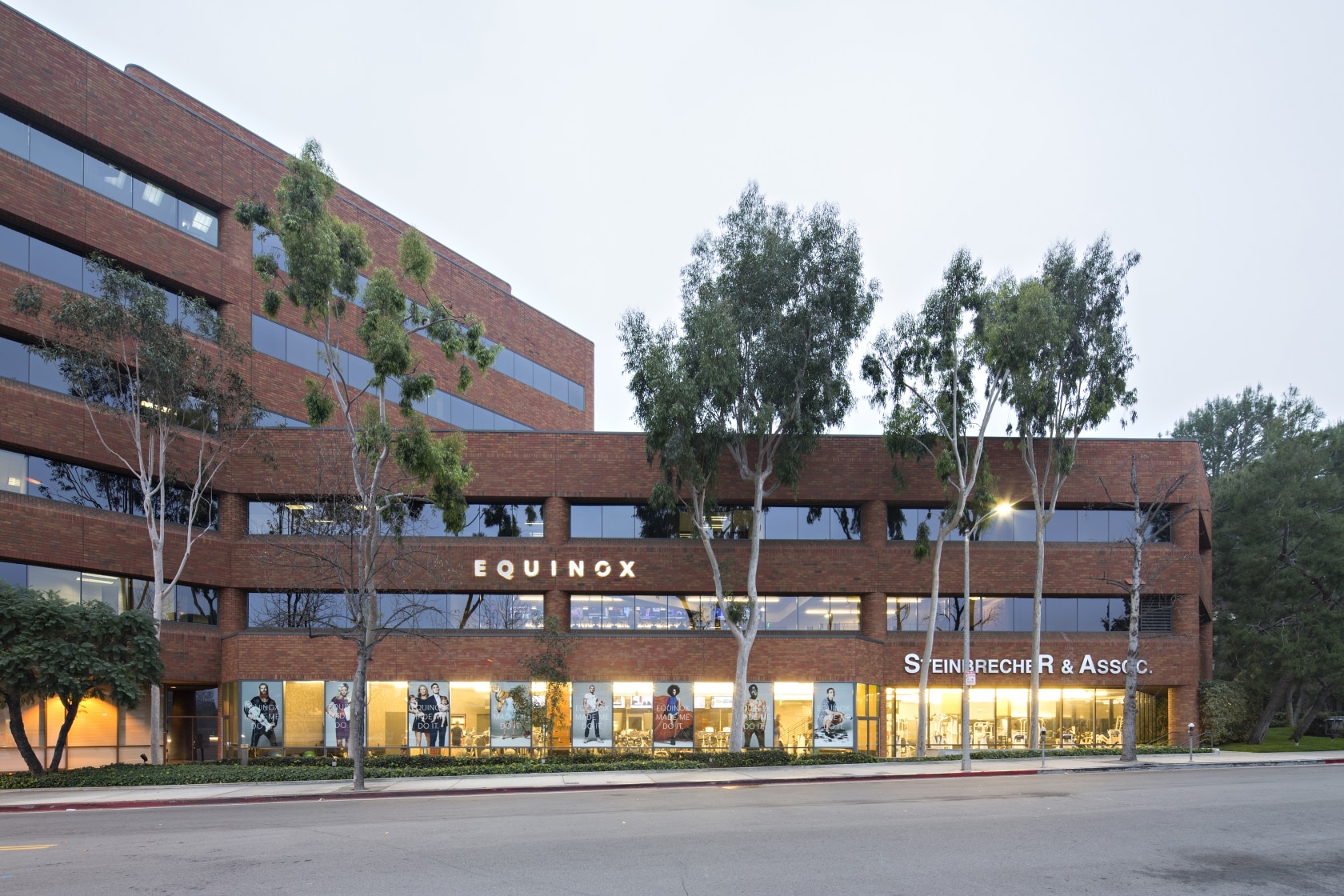 16830 Ventura Blvd, Encino, CA to rent Building Photo- Image 1 of 9