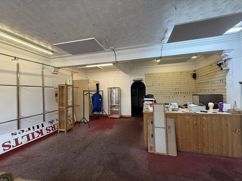 207 High St, Cowdenheath for sale - Building Photo - Image 3 of 5