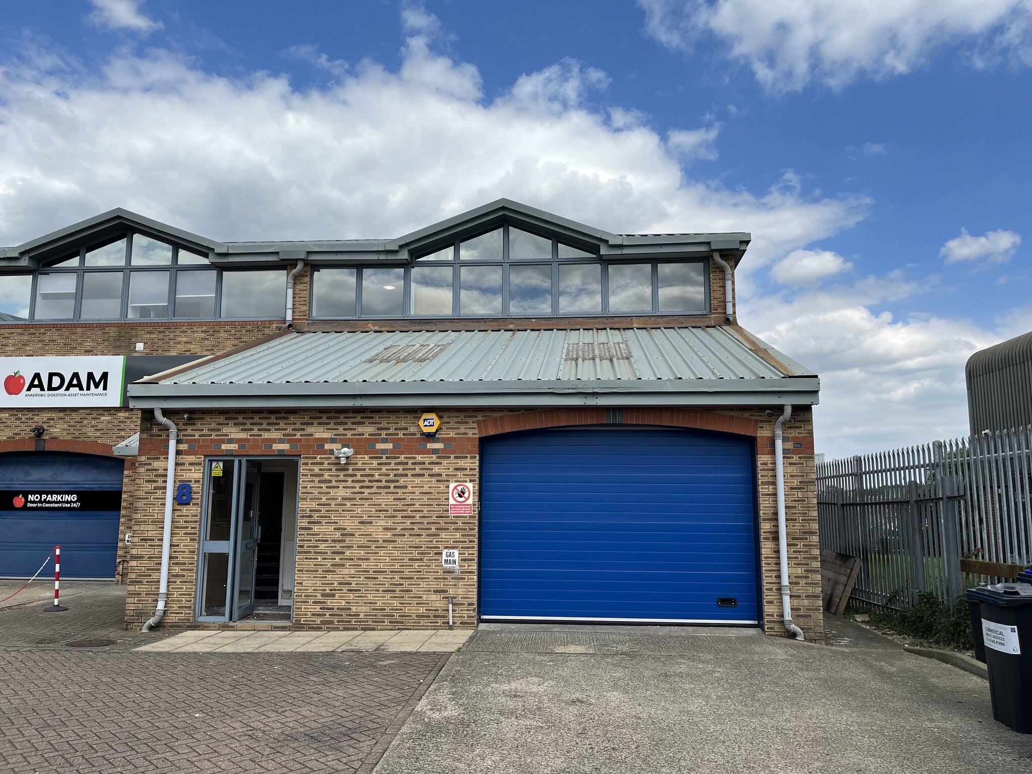 Newark Clos, Royston to rent Building Photo- Image 1 of 5