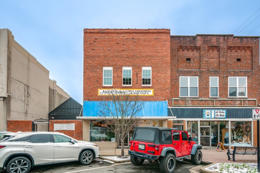 119 N Main St, Dickson, TN for sale - Building Photo - Image 1 of 1