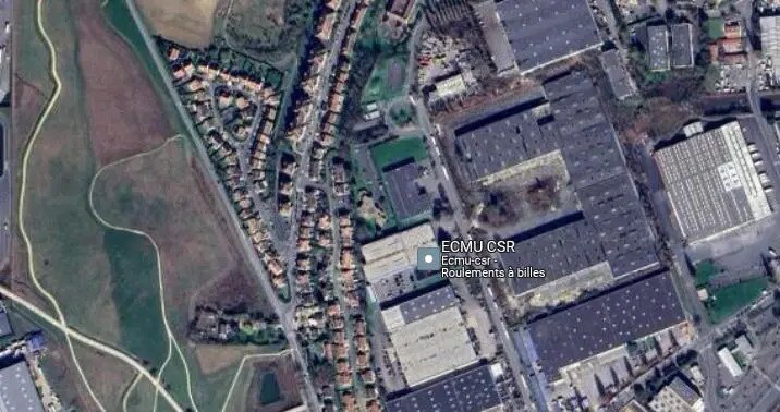 Industrial in Louvres to rent - Building Photo - Image 3 of 14