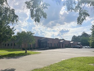 More details for 510-540 North St, Smithfield, NC - Office/Medical for Rent