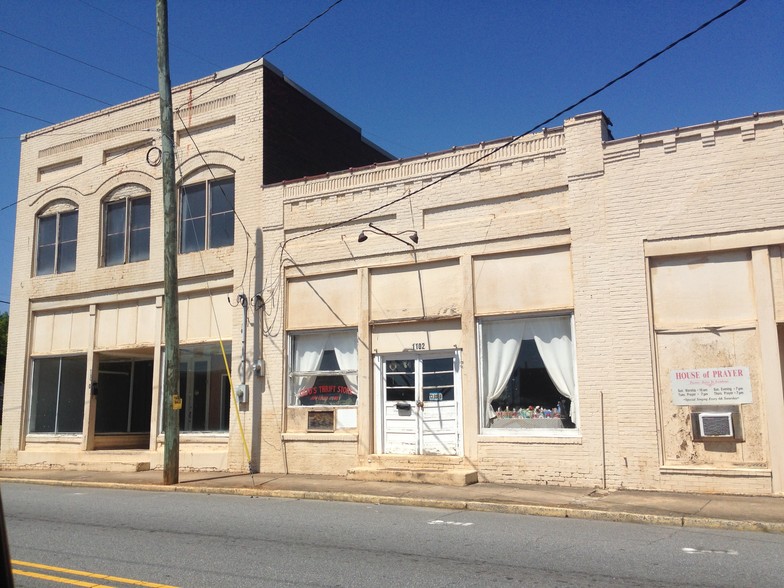 1100 N Main Ave, Newton, NC for sale - Building Photo - Image 1 of 1