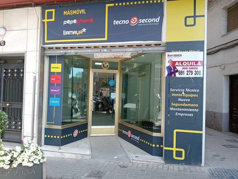Retail in Maracena, Granada to rent - Building Photo - Image 1 of 18