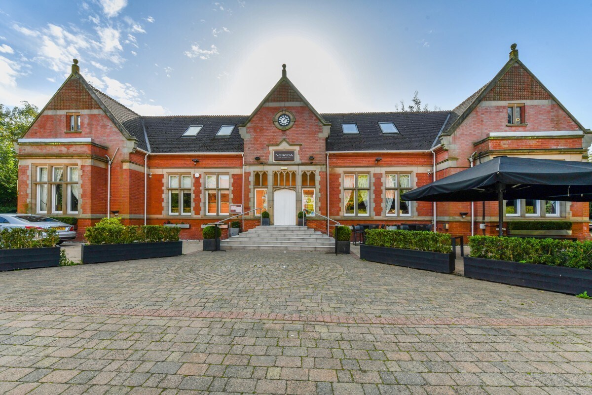 Westminster Dr, Upper Saxondale, Nottingham for sale Building Photo- Image 1 of 1