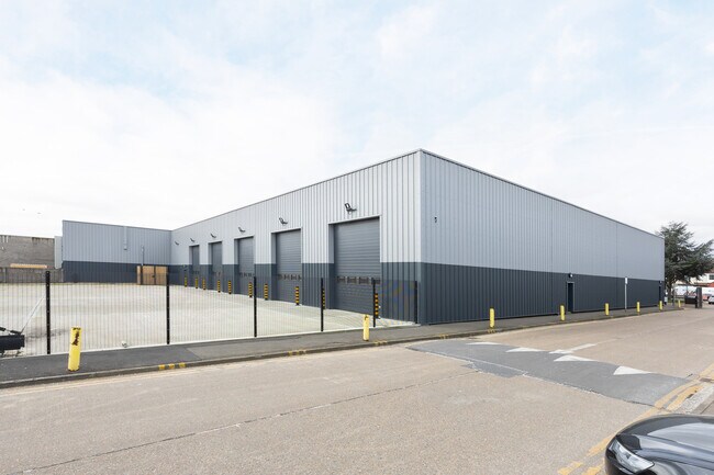 More details for Streatham Rd, Mitcham - Industrial to Rent