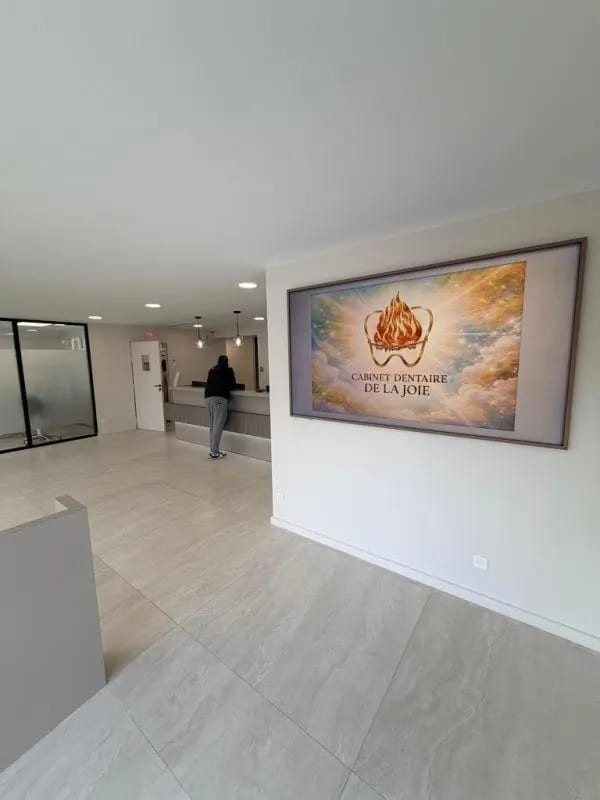 Vente Commerce 330 m² - Photo 1