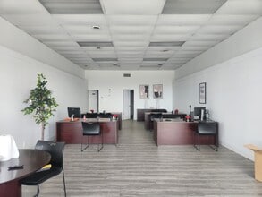 1065-1093 Columbia Dr, Decatur, GA to rent Interior Photo- Image 1 of 2