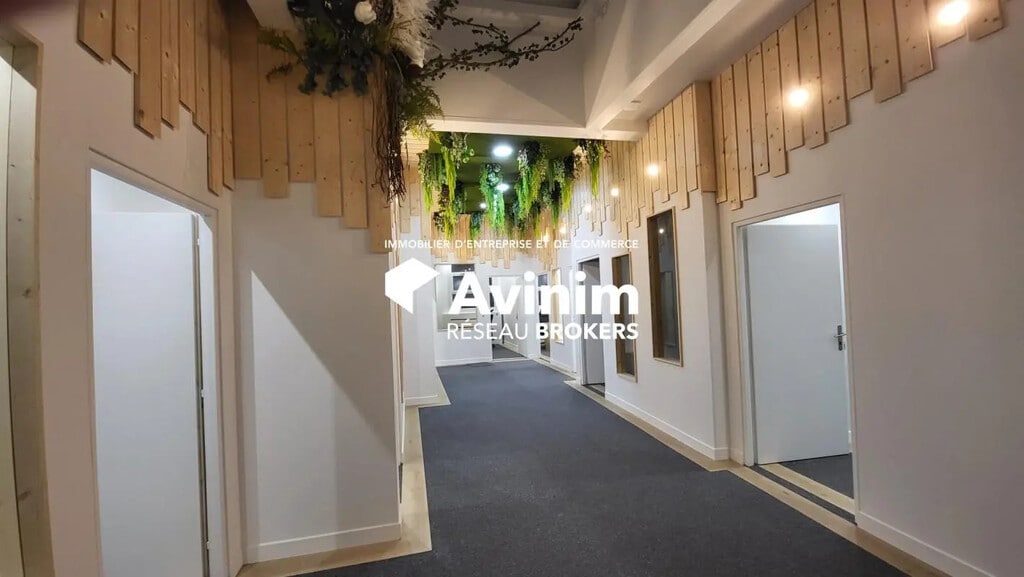 Location Bureaux 17 m² - Photo 1