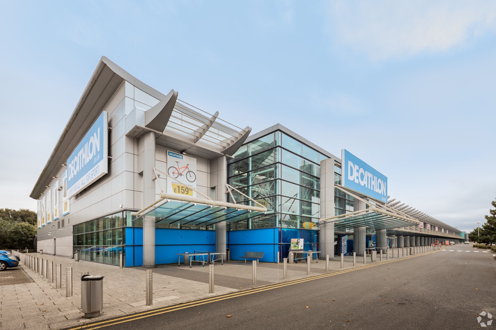 Airport Rd, Belfast for sale Primary Photo- Image 1 of 1