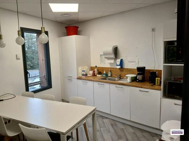 Office in Orvault to rent - Building Photo - Image 3 of 5