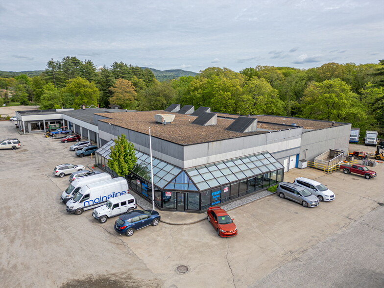 166 W Main St, Hillsborough, NH for rent - Building Photo - Image 1 of 18