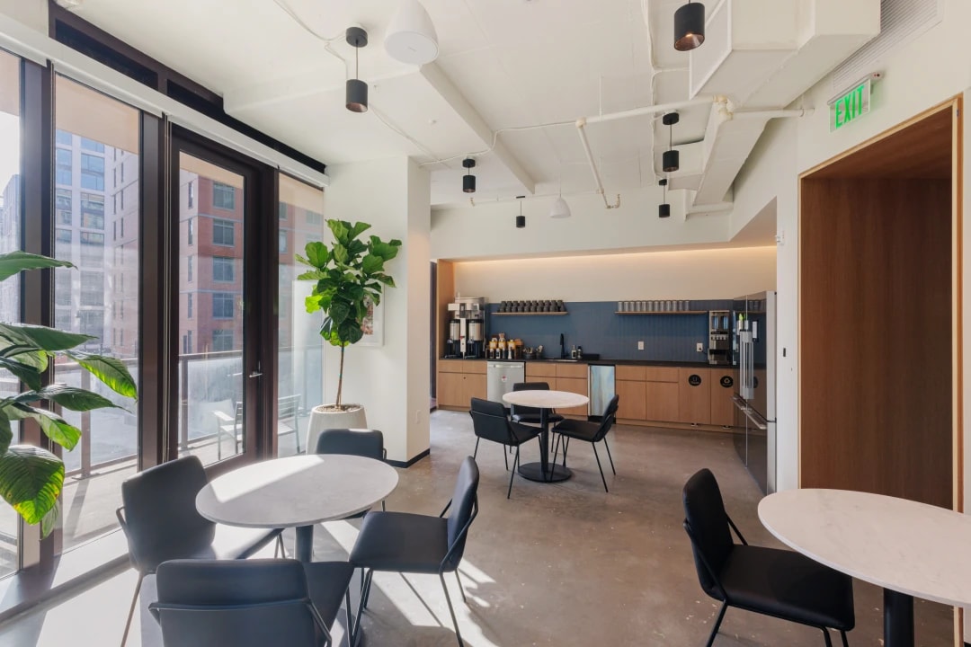 853 New Jersey Ave SE, Washington, DC to rent Interior Photo- Image 1 of 11