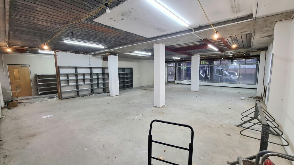 Regent Farm Rd, Newcastle Upon Tyne to rent - Interior Photo - Image 3 of 41
