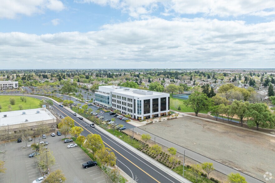 8220 Longleaf Dr, Elk Grove, CA for rent - Aerial - Image 2 of 8