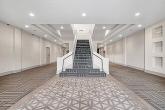 2480 E Tompkins Ave, Las Vegas, NV to rent Lobby- Image 2 of 16