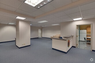 70 E Lake St, Chicago, IL to rent Interior Photo- Image 1 of 7