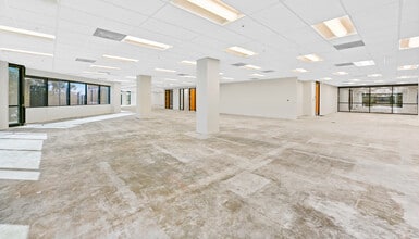 3070 Bristol St, Costa Mesa, CA to rent Interior Photo- Image 2 of 9