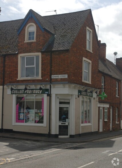 11 Spring Rd, Abingdon for sale - Building Photo - Image 1 of 1