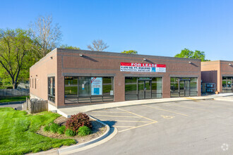 12205-12211 Shawnee Mission Pky, Shawnee, KS for rent Building Photo- Image 1 of 10