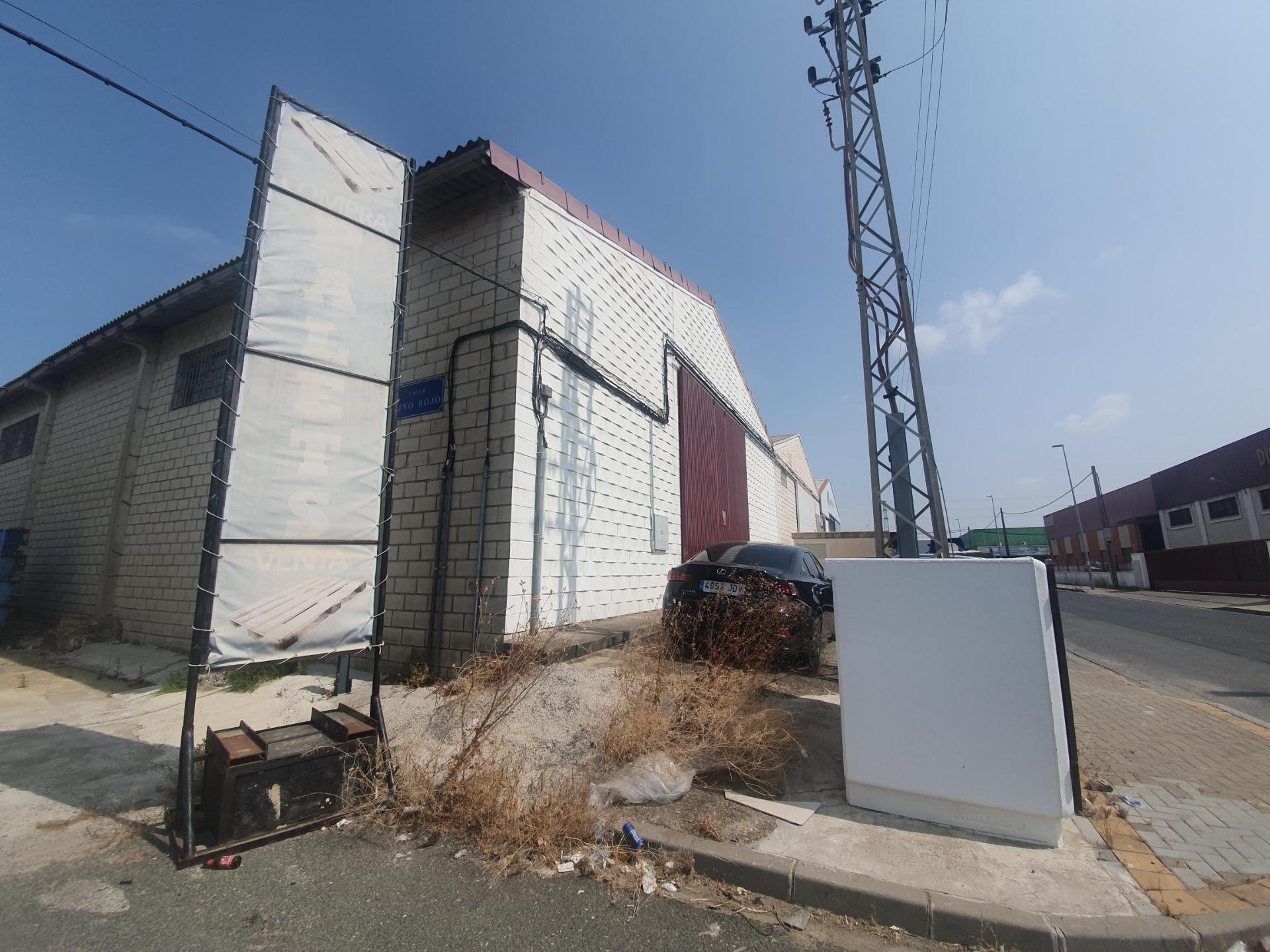 Industrial in SEVILLA, Sevilla to rent Primary Photo- Image 1 of 11