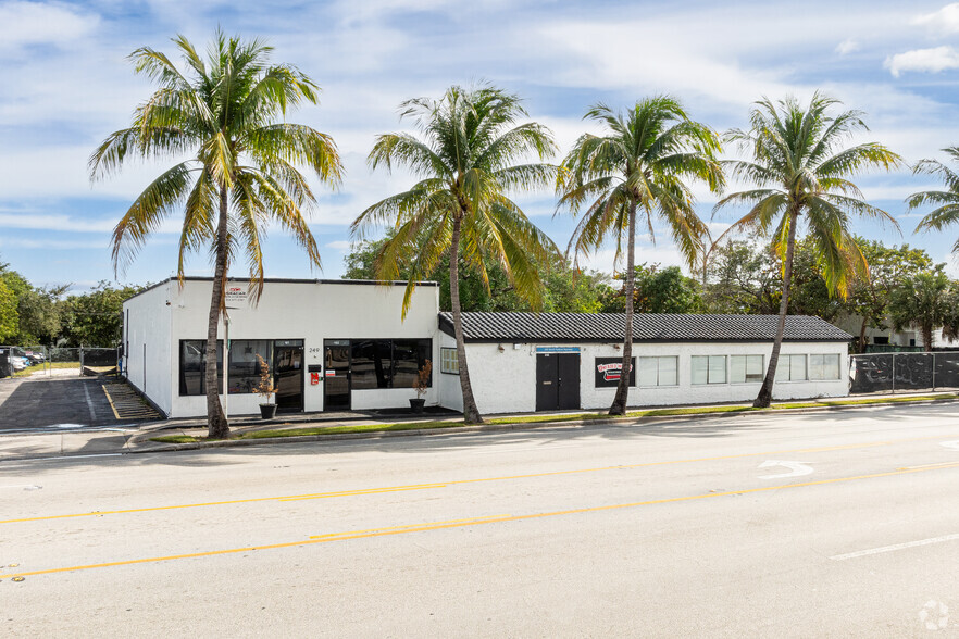 249 S Federal Hwy, Dania, FL for sale - Building Photo - Image 3 of 34