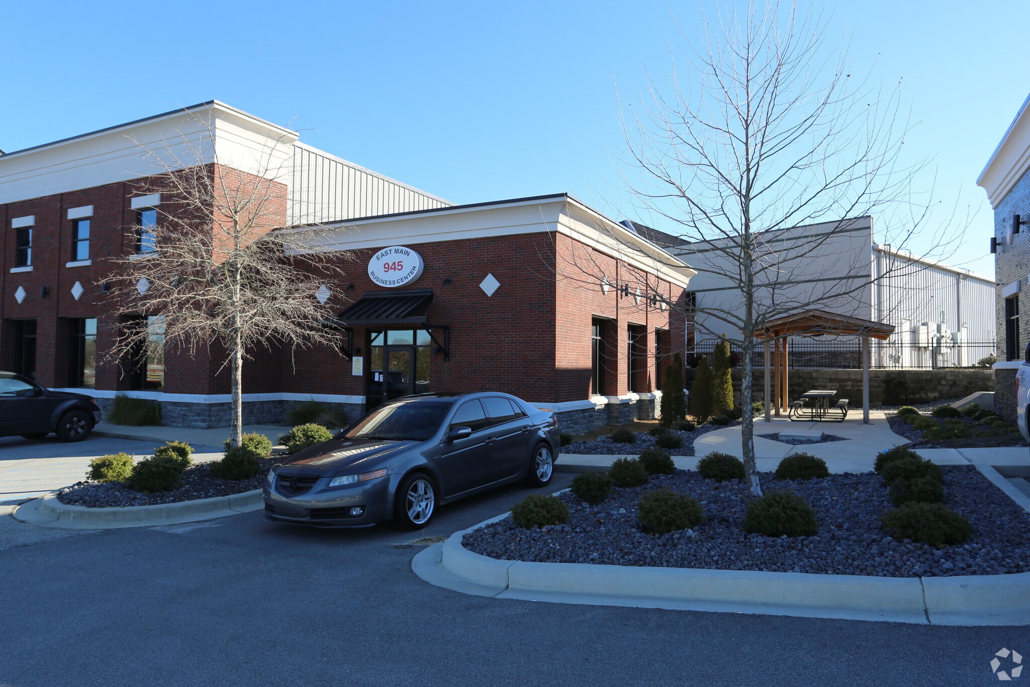 943-945 E Main St, Lexington, SC to rent Building Photo- Image 1 of 5