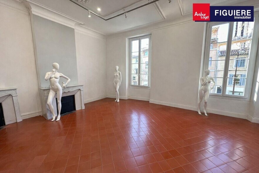 25 Boulevard Aristide Briand, Aix-en-Provence for sale - Interior Photo - Image 2 of 7