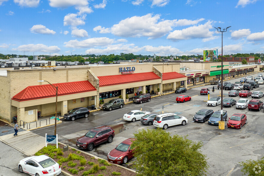 3800-3874 E Lombard St, Baltimore, MD for rent - Building Photo - Image 1 of 5