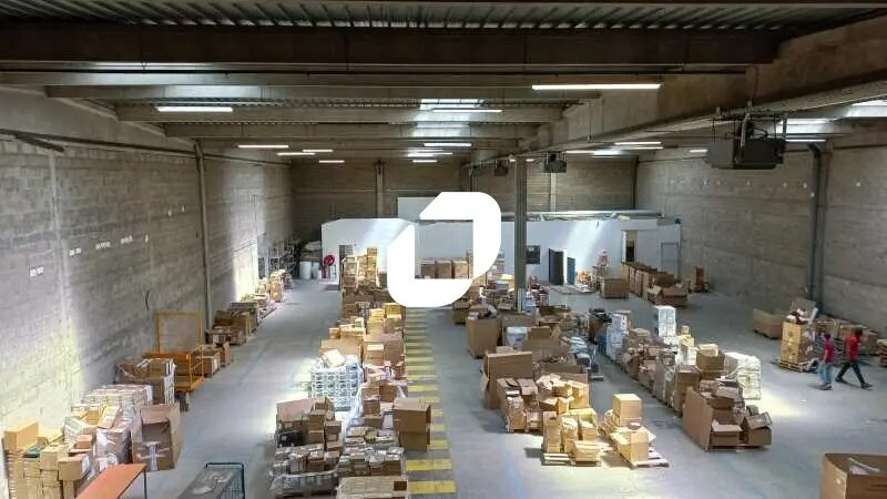 Light Industrial in Goussainville to rent - Building Photo - Image 3 of 15