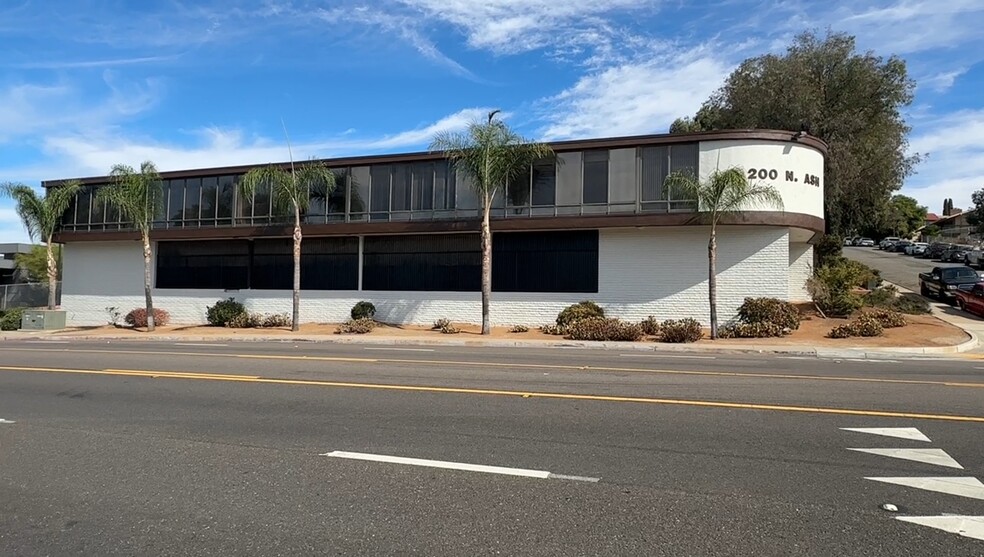 200 N Ash St, Escondido, CA for rent - Building Photo - Image 1 of 13