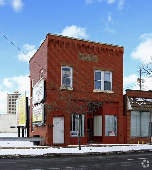 121 East Ave, Elyria, OH for sale - Primary Photo - Image 1 of 1