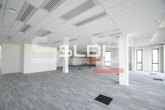 Rue Simone Veil, Vénissieux to rent Interior Photo- Image 1 of 6