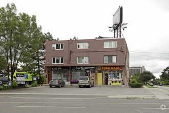 560-570 Wilson Heights Blvd, Toronto, ON for sale Primary Photo- Image 1 of 1