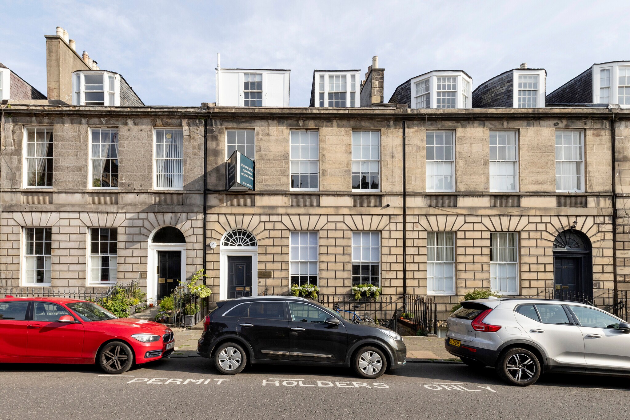 14 Albany St, Edinburgh to rent Building Photo- Image 1 of 13