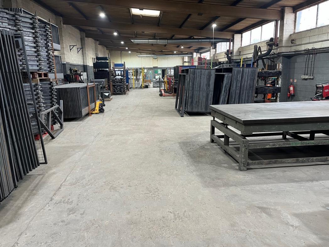 Westminster Rd, Wareham to rent Interior Photo- Image 1 of 3