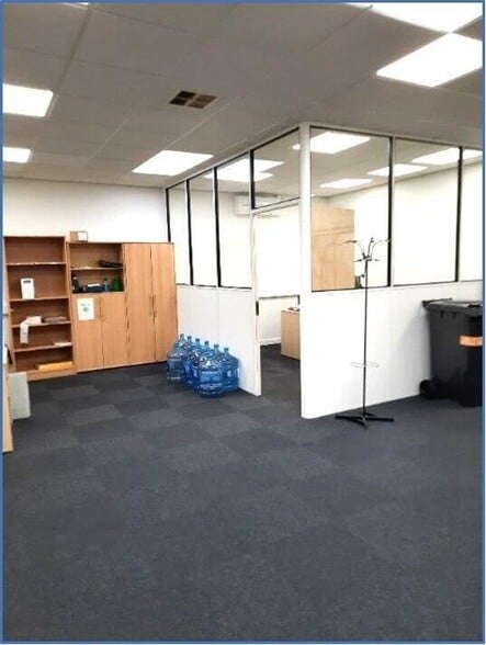 White House Rd, Ipswich to rent - Interior Photo - Image 3 of 6