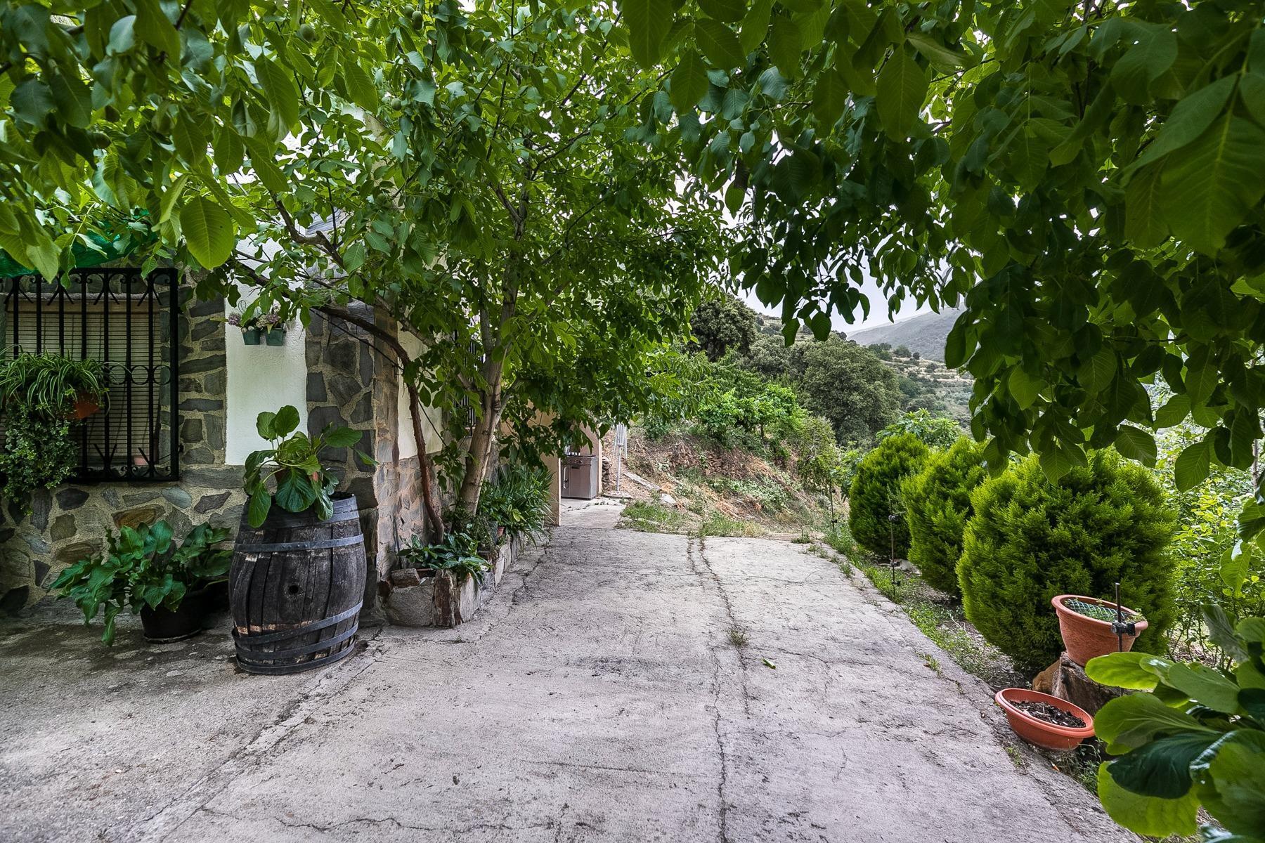 Majadillas, Güéjar Sierra, Granada for sale Primary Photo- Image 1 of 51