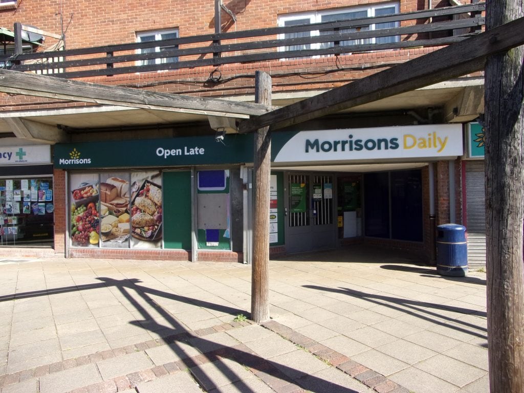 1-9 Felmores End, Basildon to rent Building Photo- Image 1 of 2