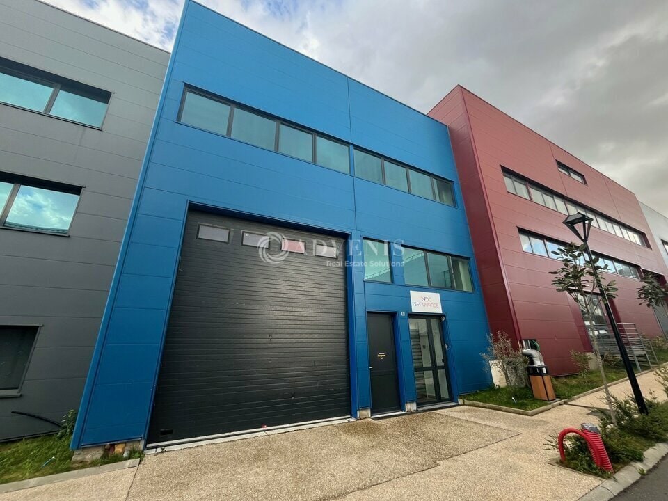 Light Industrial in Bry-sur-Marne to rent Building Photo- Image 1 of 8