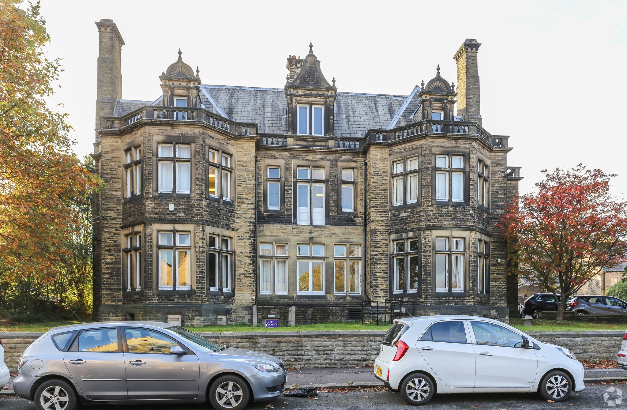 Waverley Rd, Huddersfield for sale Primary Photo- Image 1 of 1