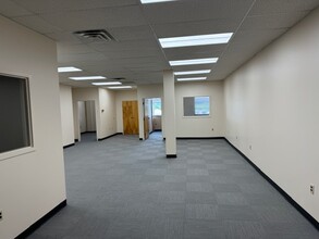 36 State Route 10, East Hanover, NJ for rent Interior Photo- Image 1 of 9