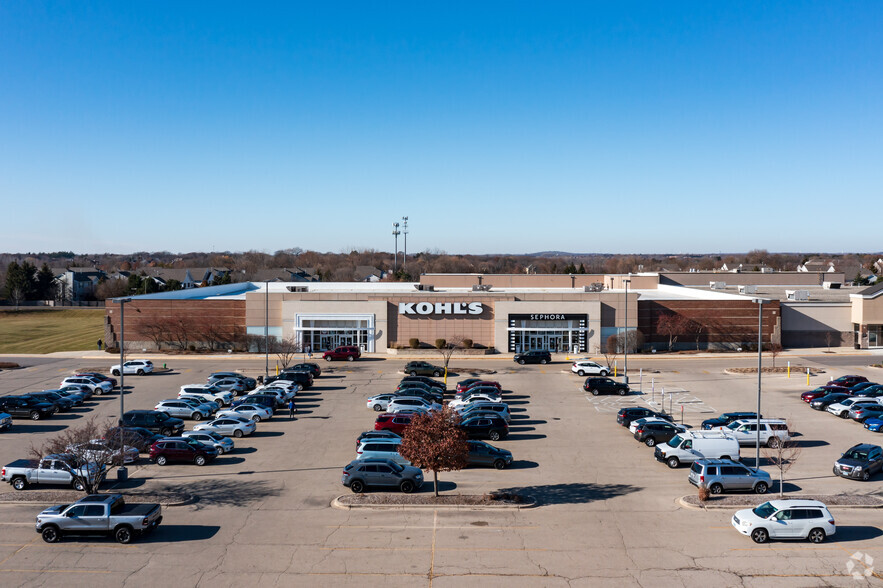 N Randall  Rd & Mckee St, Batavia, IL for rent - Aerial - Image 2 of 13