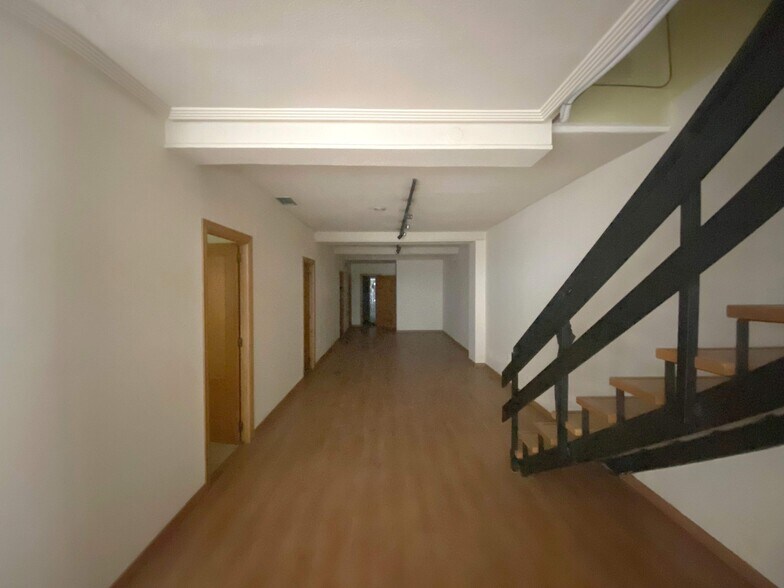Calle Héroes Leoneses, 1, León, León to rent - Interior Photo - Image 1 of 17